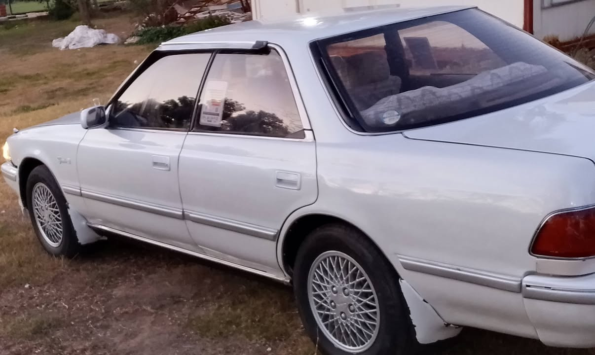 السلام عليكم
بيع او مراوس
مارك موديل 1992 رقم كربلاء دولي سنوية لغاية 2029 محرك 6 ونجي كير حاوية صبغ. فرن درجة اولى كهربائيات رون حماوة كيلو متر كل  شغال باتري داينمو جديد مكفولة من الگص والنقل السيارة موجودة ب كربلاء 
السعر 40 وبيه مجال
*********** بي واتساب
***********
