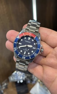 SEIKO PROSPEX  SOLARE  وكالة ضمان سنة   قطر 41  مقاوم للماء 200 متر   ...