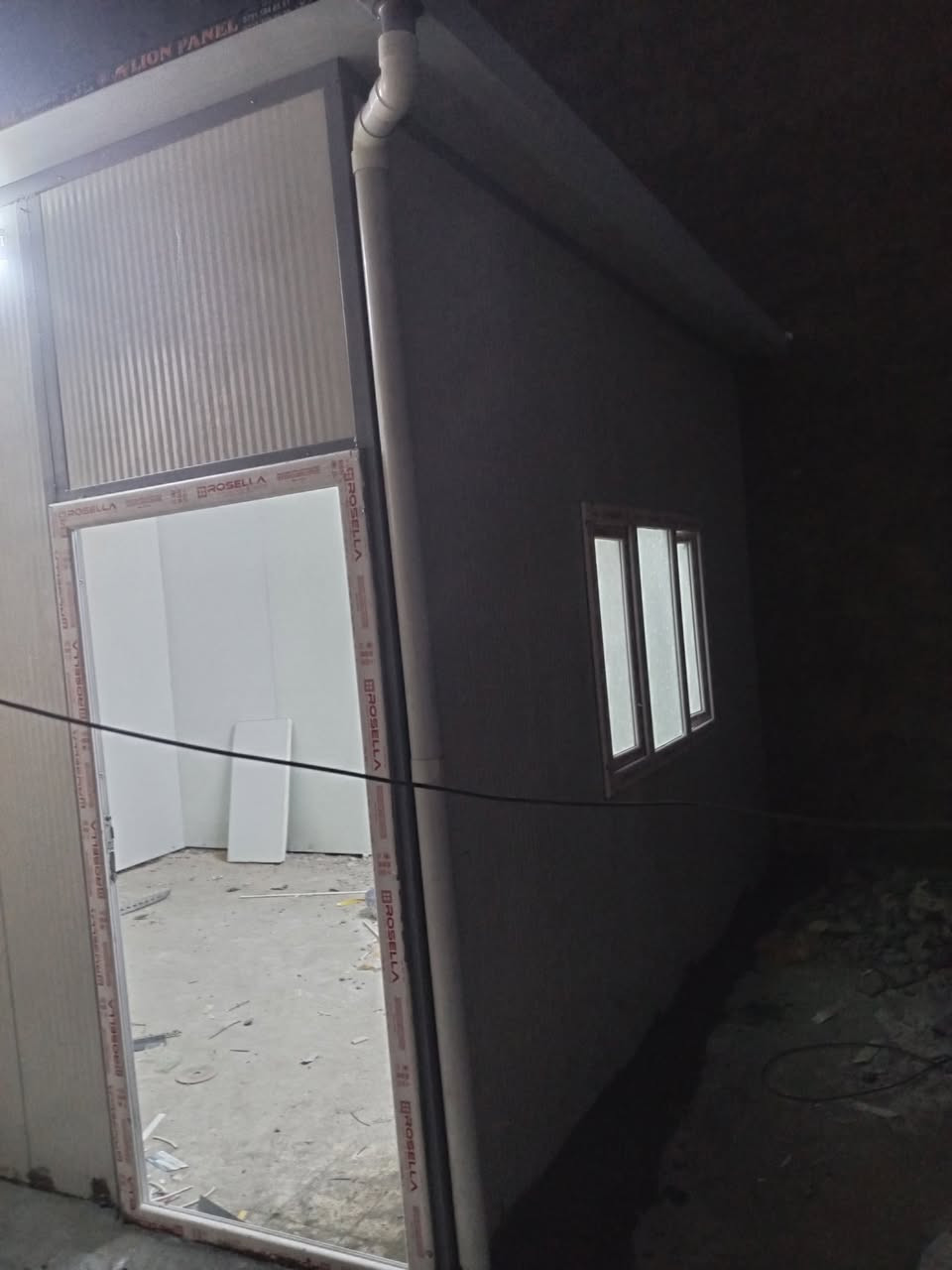 السلام عليكم
عملنا داخل بغداد وأطراف بغداد كل ما يخص السندويج غرف سندويج بنل محلات من السندويج مشتملات من السندويج كرفانات وكل ما يخص السندويج بنل
سعر المتر العادي كرستة وعمل ٢٥ الف يشمل أبواب شبابيك ومرد الماء َصبغ الحديد اساس
سعر المتر السندويج مقاوم للحريق كرستة عمل ٣٦ الف ويشمل أبواب شبابيك ومرد الماء وصبغ الحديد
لسنا الوحيدون لكننا افضل بإذن اللة

العنوان بغداد باب الشيخ ***********
