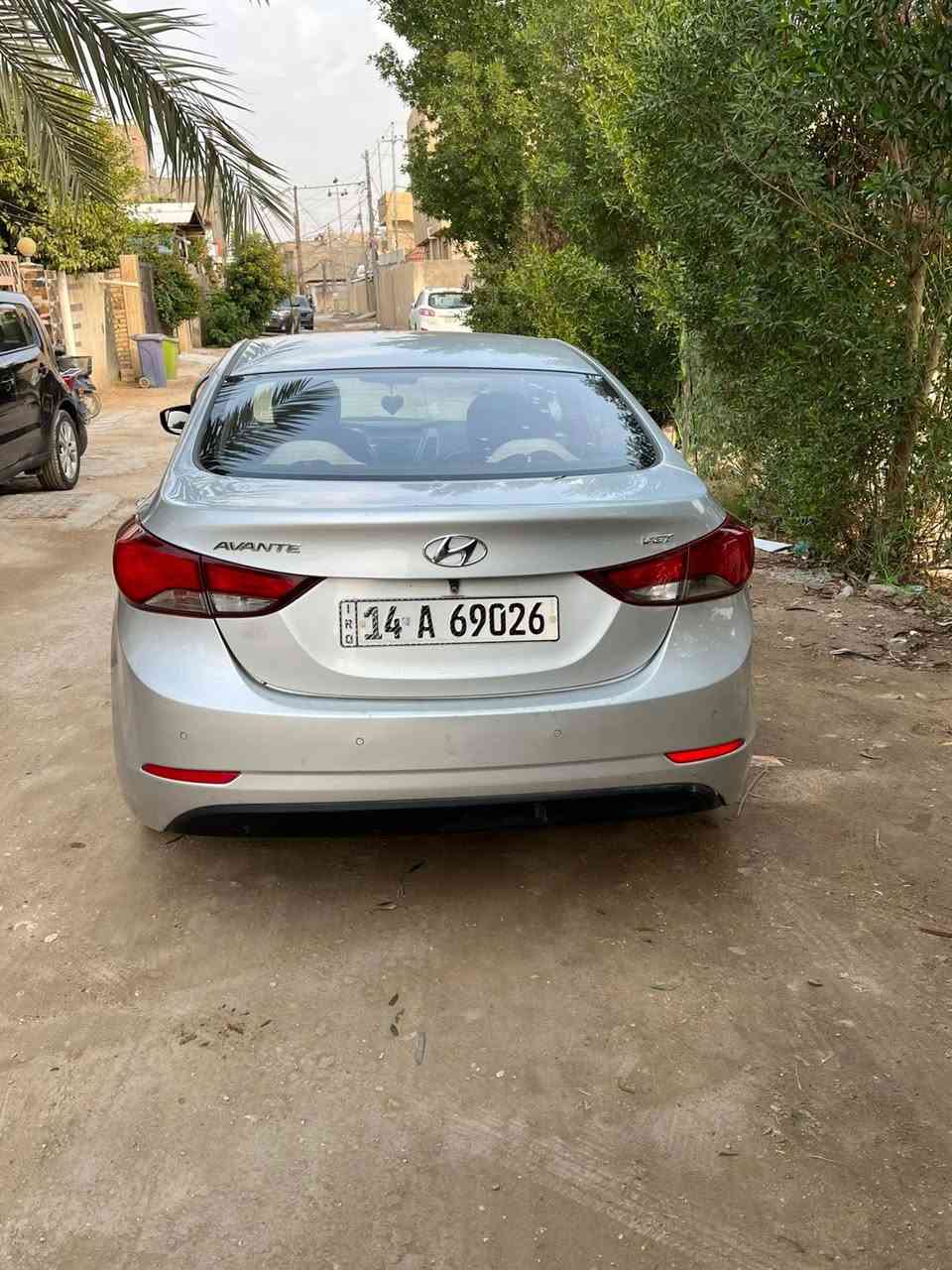 النترا 
٢٠١٦
مواصفات نص فوول
كامله كل نقص مابيها
هزه جديده
سنويه جديده
بيها باب جاملغ صبغ فقط 
110 سعرها

‭٠٧٧١ ٩٣٠ ٨٦١٧‬
