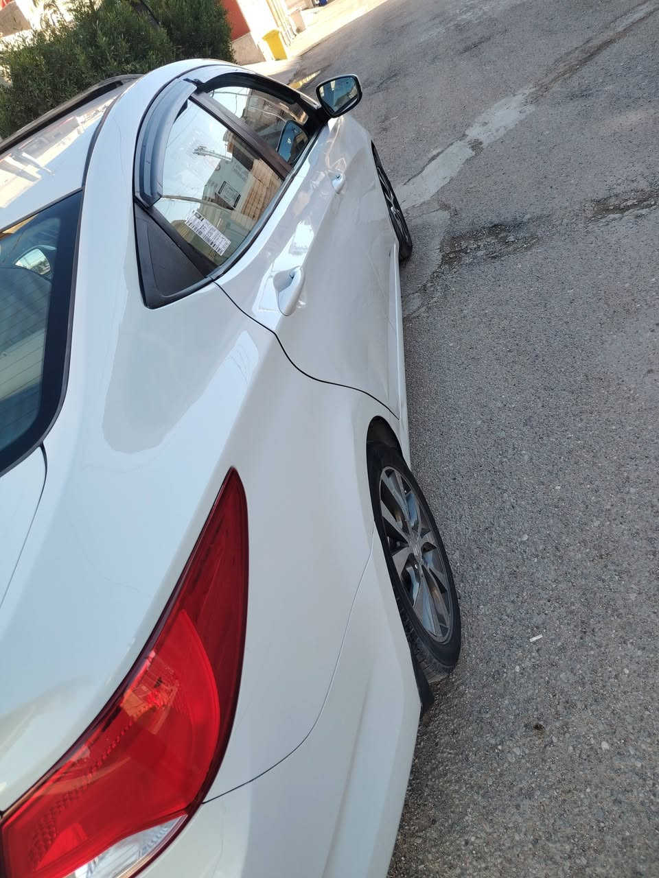 سلام عليكم اكسنت 2018 خليجي
الوجبه الاخيره مال قلم مكينه 1600 قطرتين گير ومكينه على وضع الشركه برغي ممفتوح بيهن السياره خير من الله تبريد تدفئه صدر جديد 5 ويل كب جاهزه مابيها نقص رقم دولي بغداد باسمي  اخوان وكعت عليها سقيفه وصلحناها الباقي مكفول  السعر 108 بيها مجال
***********
بغداد حي الرساله
