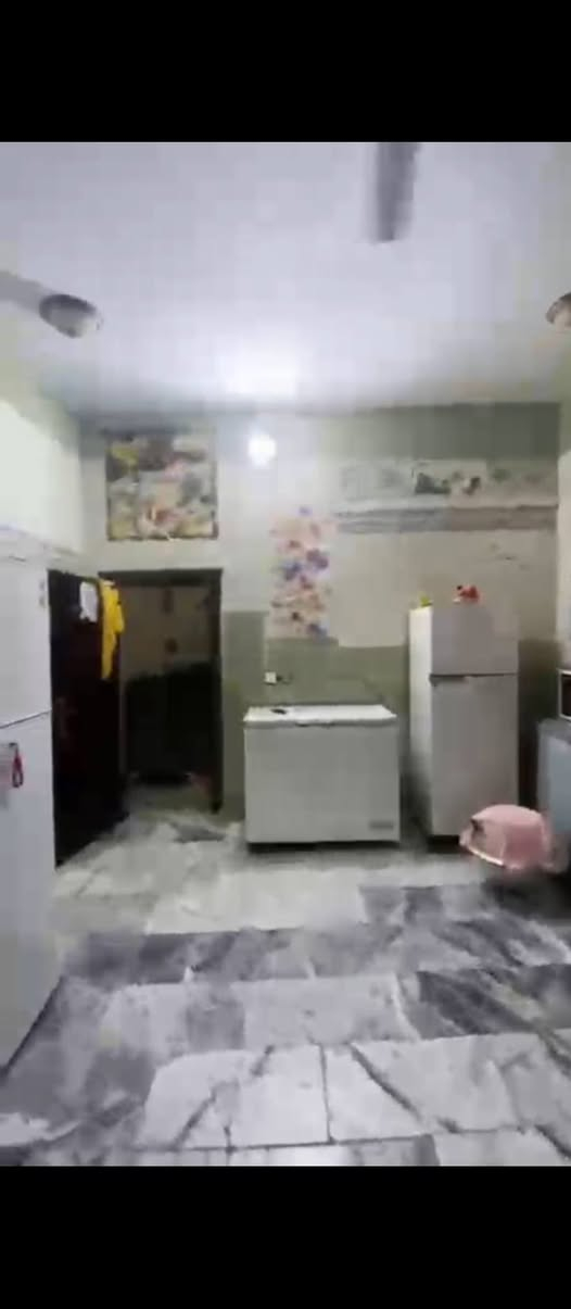 للبيع او مراوس 1500متر مبني ست غرف غرفتين نضام سويت صالتين مطبخ استقبال خارجيه وحمامات داخلية و خارجية كله مسيج ناصرية, ذي قار


**إذا كنت صاحب هذا الإعلان وتريد حذفه لأي سبب، رجاءا أرسل رسالة إلى الدعم الفني**