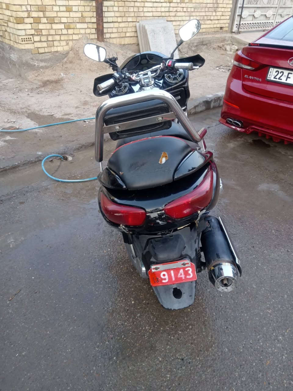 سلام عليكم
دراجة فورزة للبيع 0,8 العنوان الكمالية 
***********
