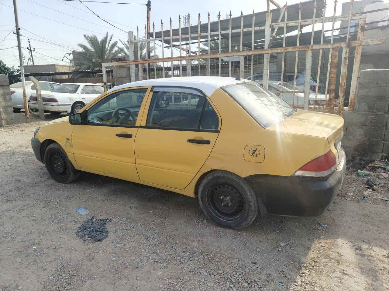 لانسر 2010 رقم بغداد جديد مصفره خط وبحث 
مكينه كير مكفولات صدر جديد مكانها ديالى بعقوبة 
سعرها 57 وبيها مجال ***********
