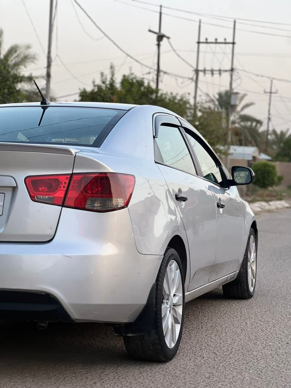 سيراتو للبيع 13 مكاني بابل.بابل دولي بسمي بيه بس بارد ***********
