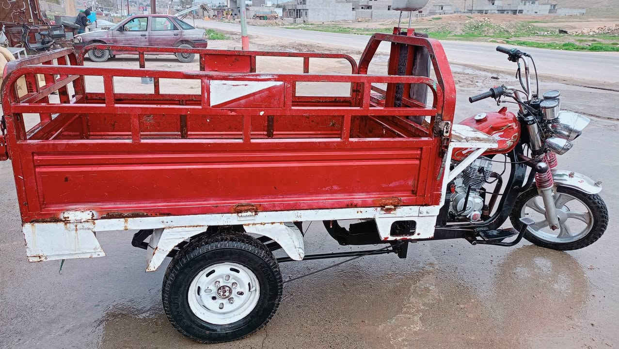 ستوته الجمره للبيع موديل 18 محرك 21 مكانه العياضي
***********
