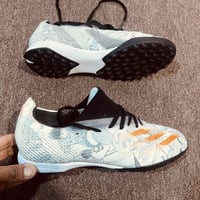 تحفه شرط ادداس  اصلي باله  قياس42  نضافه1/1  اولئ شرط  فوول طبي  السعر...