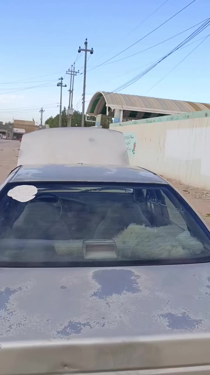 السلام عليكم
سيارة بيجو للبيع 
موديل 2008 كير ومحرك مكفولات على الشرط
التبريد شغال ثلج 
رقم انكليزي سنوية ما ساقطة الى  شهر 12سنة 2026
ويل 14
كشر نظيف 
رقم نجف والسيارة بالنجف وراعيه بالنجف 
السعر 26 وبيه مجال للطيبين 
موبايل ***********
