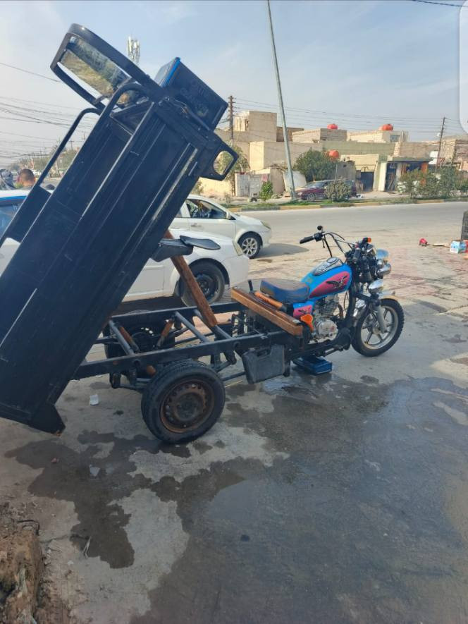 السلام عليكم ستوته للبيع ماعوزه برغي بس بيهه صوت بلربلات الستوته موديل 18 محرك 23 المكاني كربلاء حي العامل سوق الاخير  السعر مليون و 800

 ***********
