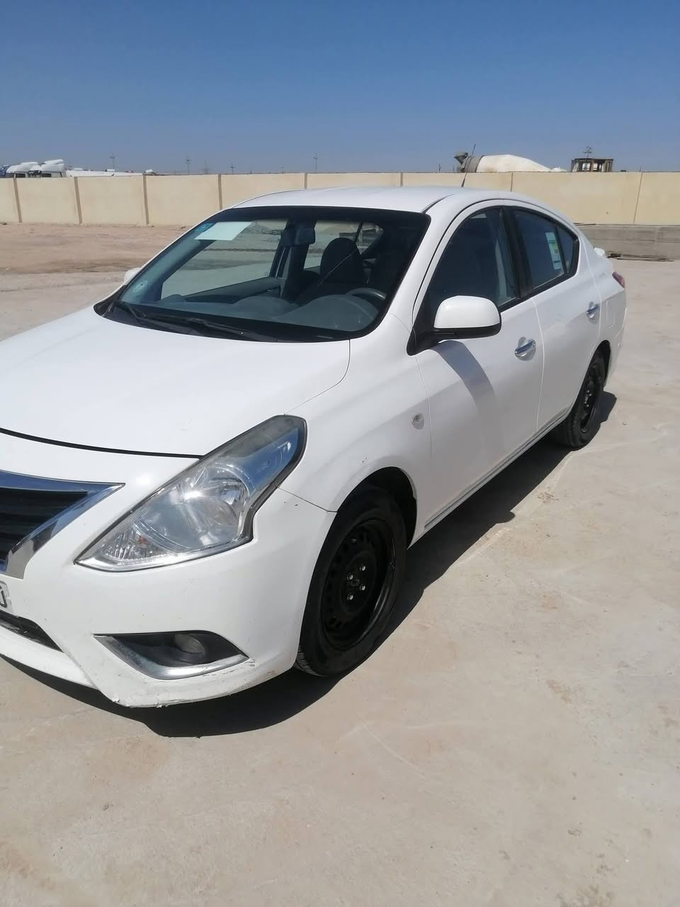 سلام عليكم
نيسان صني للبيع
موديل 23
سياره  هندي
 رقم ذي قار معوقين
معوقه بناصريه 
وكاله عامه
سياره مكفوله ما عده  صبغ  قليل  بجاملغ لخلفي
ماشيه ٧٣
كير. محرك مكفول
حداديه خير من الله سيياره حلوه وما متعوبه مال بيت
السعر 105 وبيه مجال ان شاء الله  
للاستفسار ***********
***********
