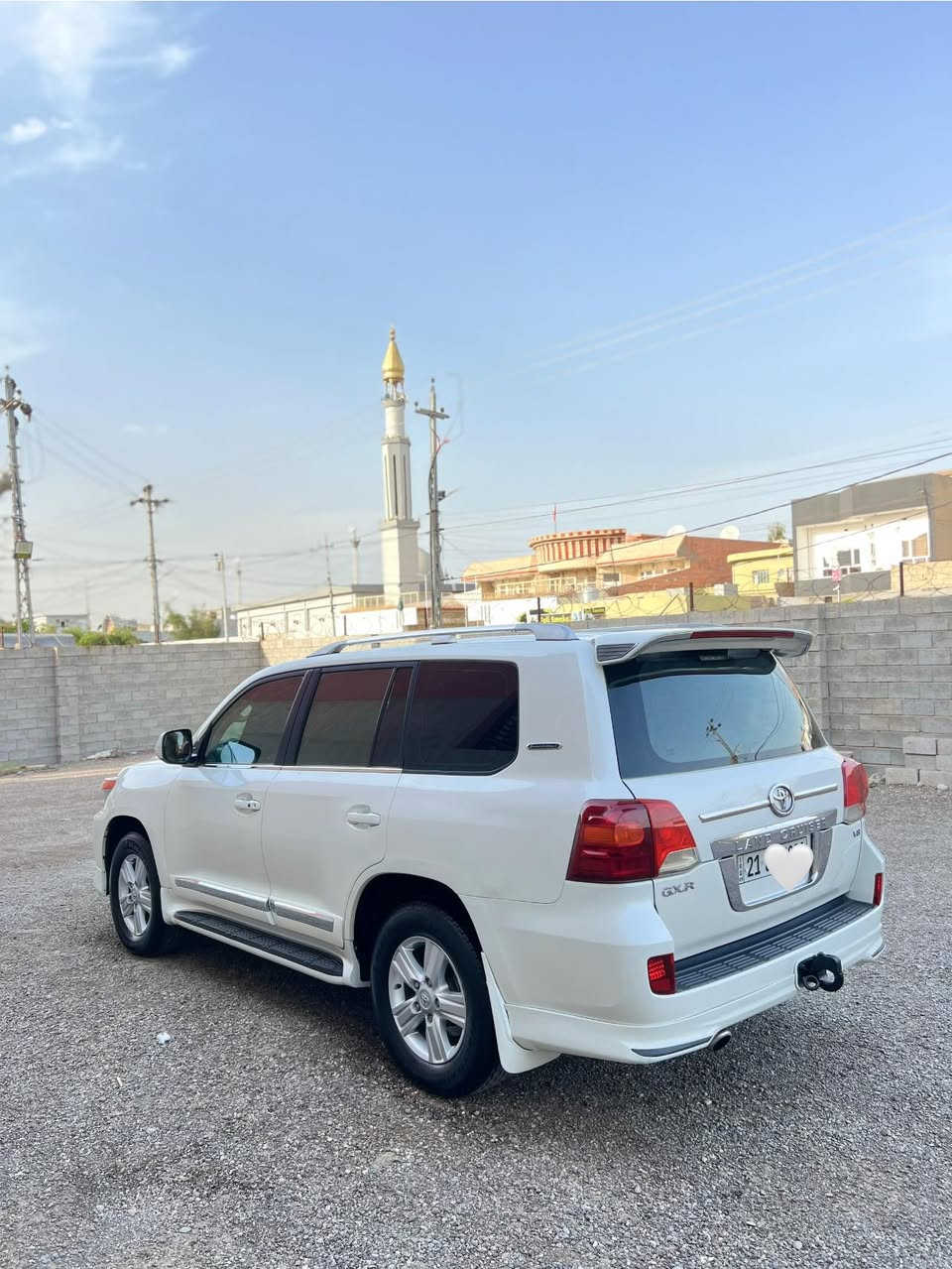 سلام عليك البيع جكسارة موديل 2015 اصل
محرك كاز بيلاد V8 دةبل سوپر رقم سليمانية سنوية بسمي 

رقم و سنوية جديد تخم تاير جديد كير محرك حدادية شرط 

سيارة كير اوتوماتيك تبريد 3 قطع و 7 راكب  بصمة شاشة كامرة 

سيارة ماشي 178 الف حقيقي شرط 

بيها 4 قطع صبغ بونيت بابين گدام و جاملغ ورة السكن  شرط بدون معجون و ضربة 

مكان سيارة ب كركوك  ***********
