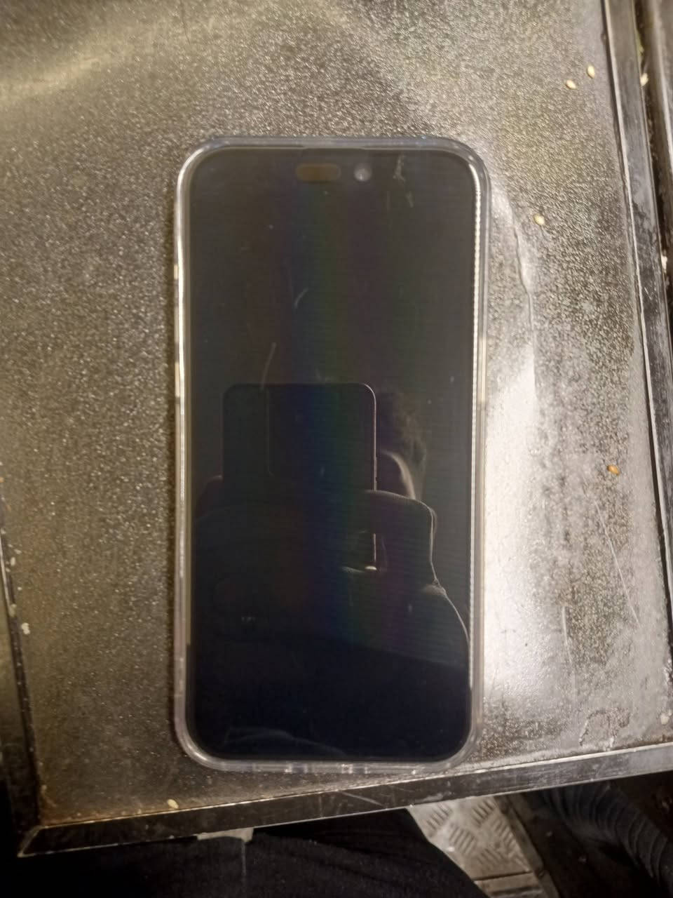 ايفون 15 برو ماكس
ذاكره 512                          سعر 750 بي مجال 
تك سيم                                *********** كورك
بطاريه 85                           *********** اسيا
نضافه التلفون 100/90
مبدل شاشه فقط  نوعيه اصلي
