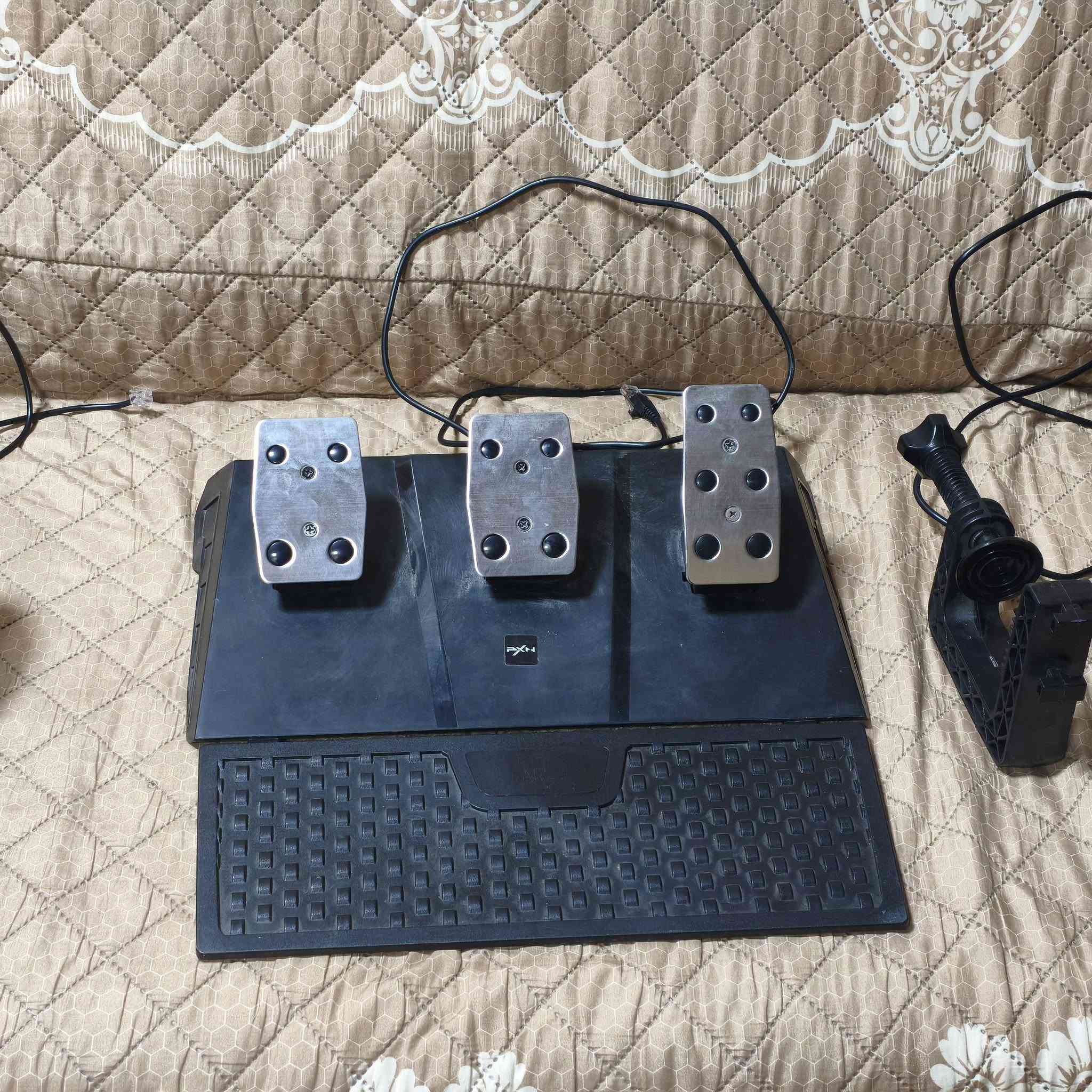 سلام عليكم دركسون للبيع سعره 160,000 اتصل على هذا الرقم *********** الدركسون نظيف وقدام عيونكم شوفوه اللي يريده خليه يتصل على هذا الرقم 🔥
