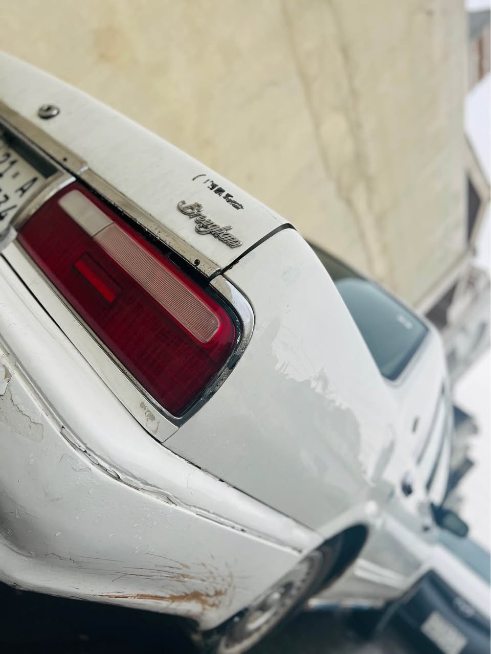 نیسان سدریك 2001
تەبرید لەسەر سویج 
گێر و مەكینە و ئەكسل لۆك
مەكینەی ئەورپی هەفتەیەكە بۆی بەستراوە
رەقەم و سەنەوی تا كۆتای 2030 تازەیە 
سەیارەكە زۆر خاوێن ماوەتەوە 
تەنها كورتە مەسرەفێكی دەوێت دوو سێ پارچە و دەعامیەكانی بۆیاغ بكرت باقی زۆر توند و تۆل و مەزبوتە 
دەعم و لێدرانی قورسی نیە
سەیارەكە غاز و بەنزینە
سعر 23 وەرەقە و کەمێك مەجال
شوێن / هەولێر
بۆزانیای زیاتر نامە بنێرن لەخزمەت دام. أربيل, العراق


**إذا كنت صاحب هذا الإعلان وتريد حذفه لأي سبب، رجاءا أرسل رسالة إلى الدعم الفني**