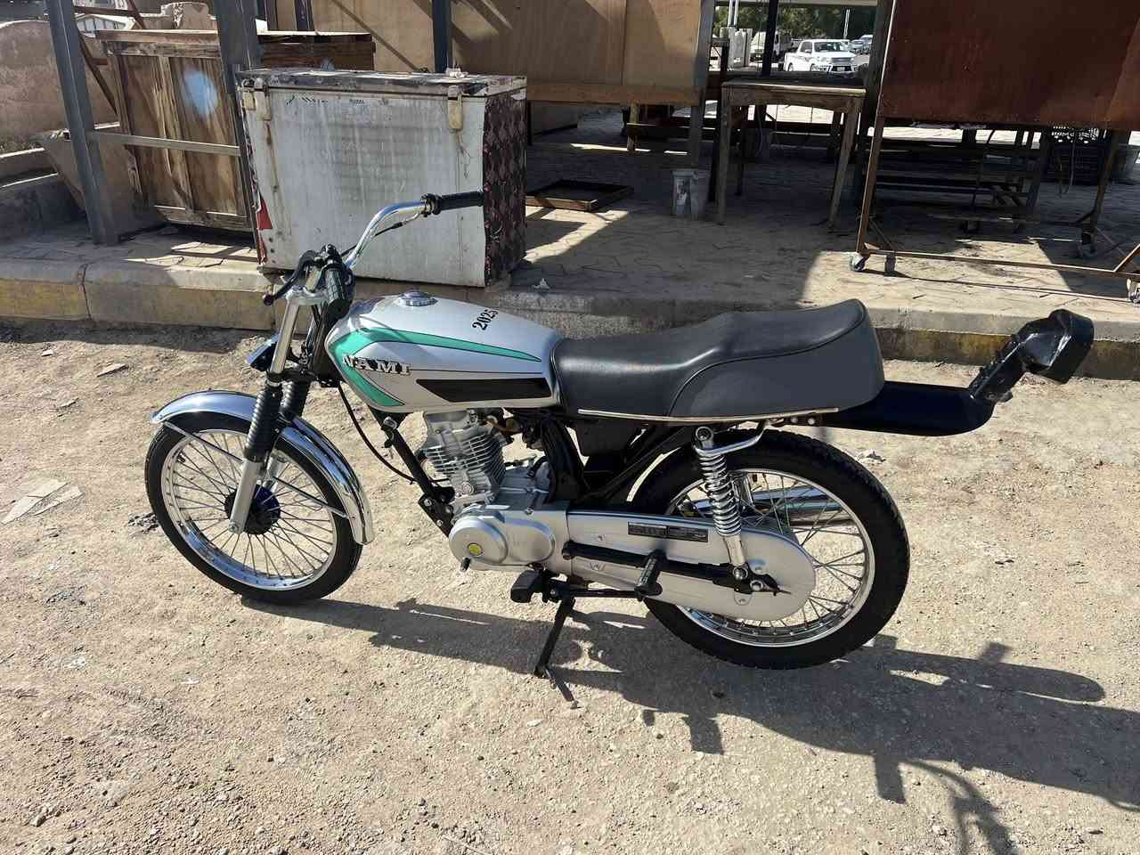 نامه للبيع مديل 2025 أوراق اصولي الدراجه جديده فول ما ناقصهه شي السعر 800 وبيهه مجال  العنوان السماوه *********** واتساب بي
