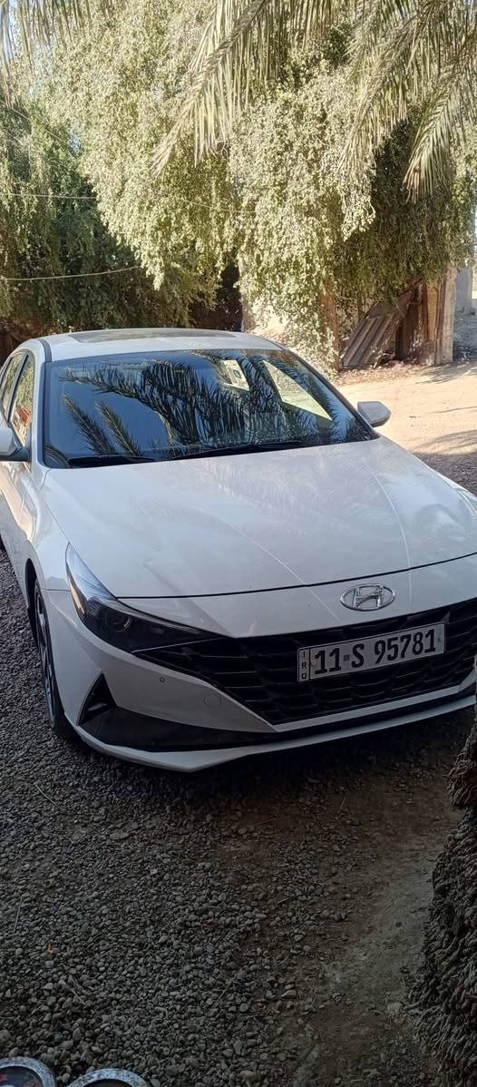 السلام عليكم النترا 22 خليجي  
كفاله عامه... 
 ماشيه((52)) 
 فول مواصفات 
فتحه بصمه 
شاشة كبيرة 
محرك 2000 دوش 
كيرAt 
كامرة دوارة
بصمة صندوك
ترحيب عند الاقتراب
دخول ذكي 
بصمة ابواب
تشغيل عن بعد
رادار امامي
رادار خلفي
تدفئة كشنات
تحديد مسار
قيادة ذاتية
توقف ذاتي 
كروس سرعة
وضعيات قيادة
صندوق ذكي
وبعد هواي مواصفات بيها 
رقم بغداد الدولي .... مكلف بل نشر 
***********
***********
