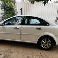 اوبترا ٢٠٠٩ • كير اوتو • شاشة وكامرة