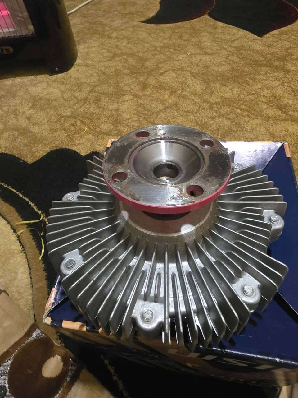 السلام عليكم كلج بنكة سيارة لاندكروز محرك 6 سلندر مستعمل نضيف بشرط بسعر مناسب جداً جوه السوك 
للستفسار اتصل،***********
