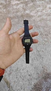 كاسيو نوادر • موديل 1985 • مقياس حرارة ورطوبة