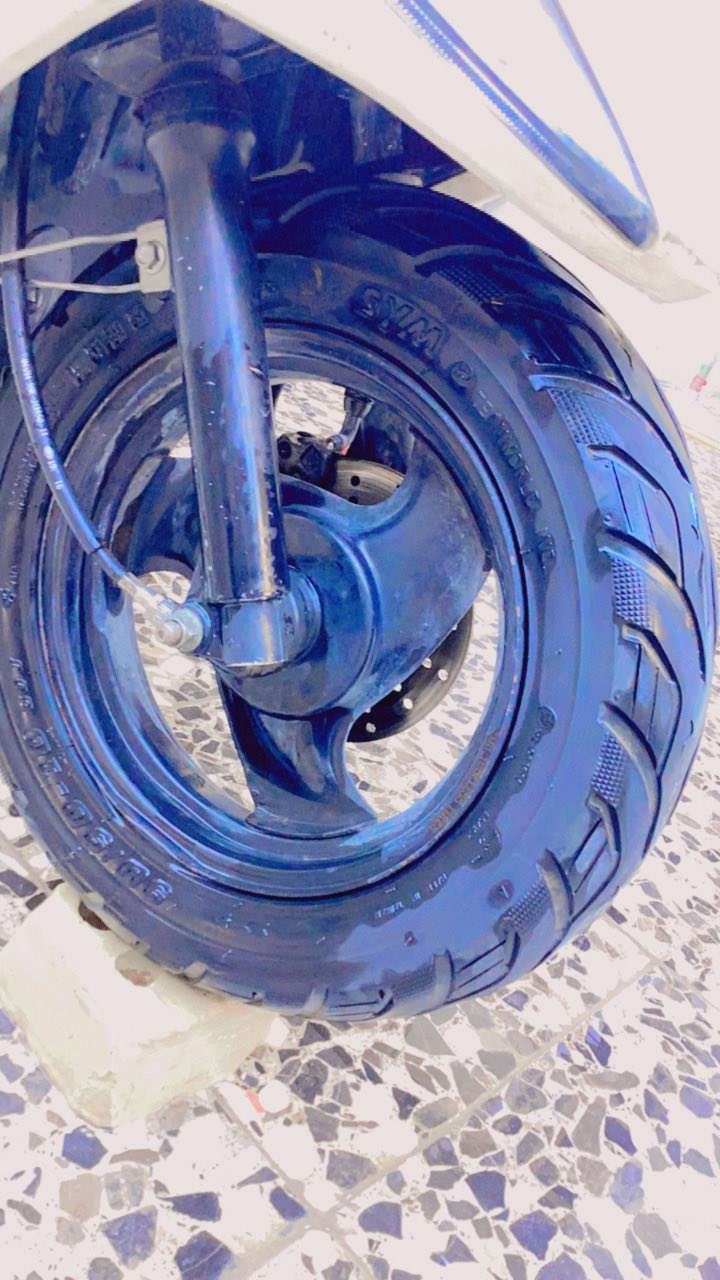 السلام عليكم دراجه ماكس مضلع للبيع دراجه رمبه ما بيها اي ضرر دراجه نضيفه بلادي دراجه تجي تفحصها شوفها نضيفه تاخذها ما تخسر فلوسها بيها ما ماشيه هوايه كلشي بيها بلادي السعر575الف نشالله اساهل وياك إذا شراي الله شاهد محتاج فلوسها يعني راح اخسر بيها الله شاهد للستفسار مراسله الصفحه او التصال على الرقم ***********💙
