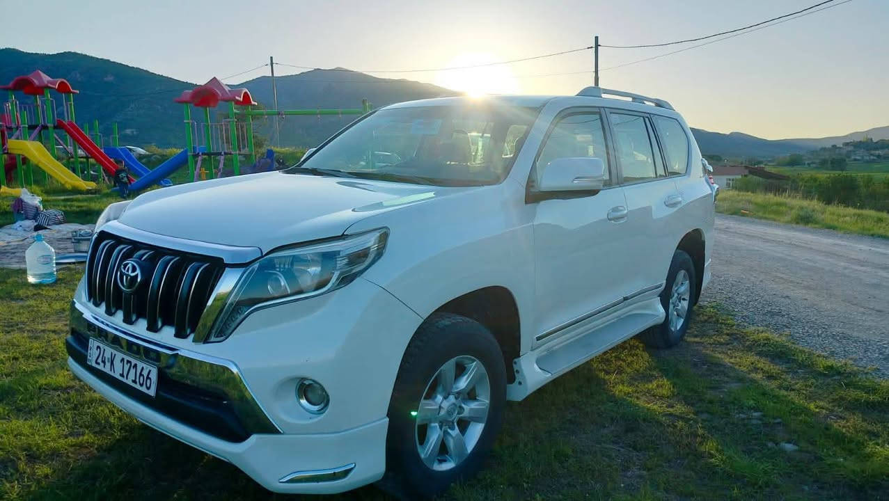 Toyota Prado 
مۆدێل 2015 
سپێر لەکۆڵ 
ڕەنگ سەدەف
143000 کیلۆمەتر ڕۆیشتووە
نیزام Eco
مەکینەی 4پستن نەکراوەتەوە
چوار تاییەی تازەی لەژێرە
سەنەوی نوێیە و بەناوی خۆمە
سێ ڕیز کوشن
تەبەرید مەرکەزی 
سەلاجە
لایت ڕەش
تەنیا دەرگای سەیاق پەمپە بێ ناوگرتن
نرخ 280$
ژمارەی خاوەن
*********** رانية, السليمانية
