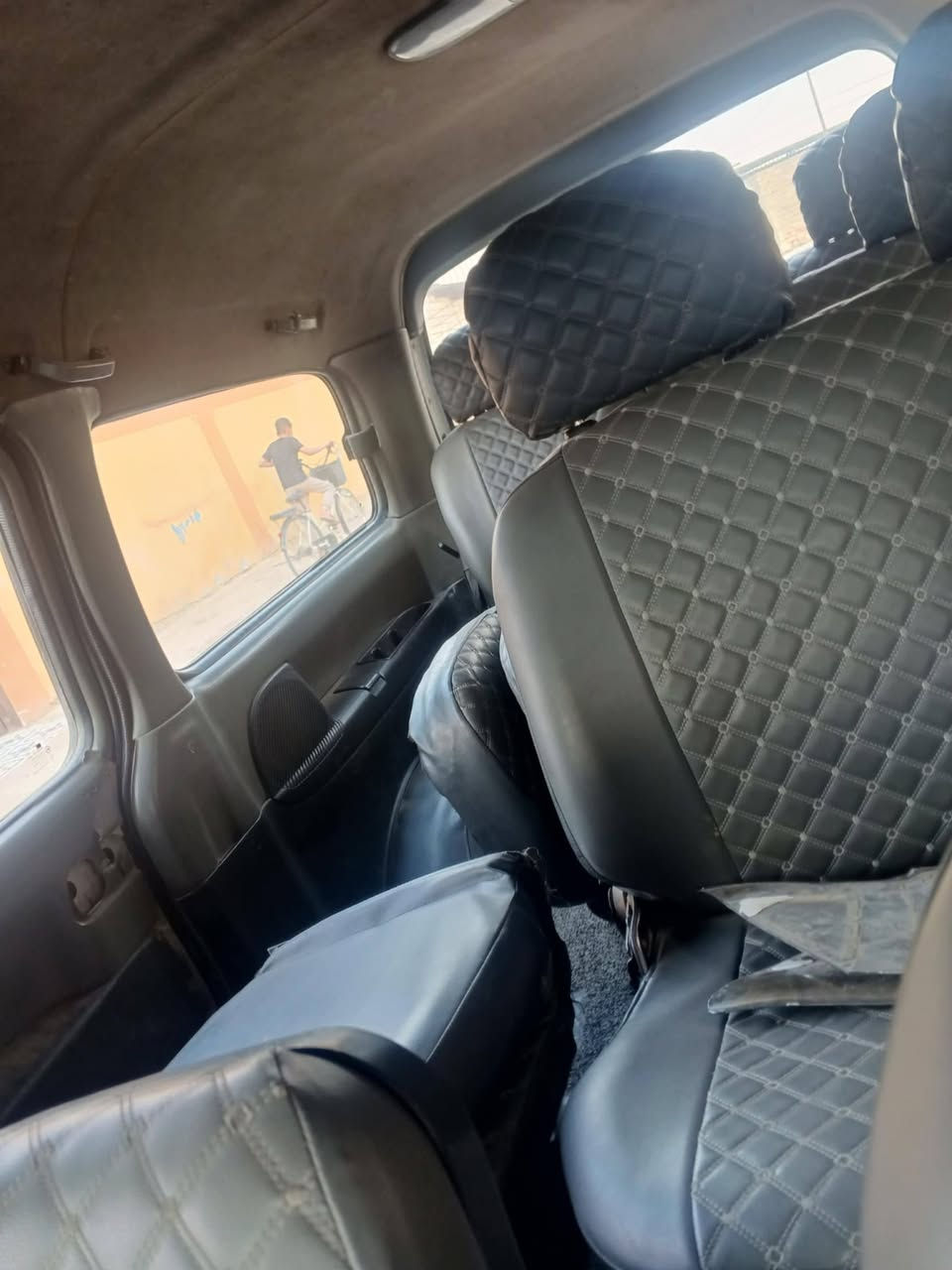 ستاريكس 2007 ابيض محرك يحتاج تعمير كور شواصي
 أو اكسل بلادي رقم نينوى الماني دوشمه بونيد بيها شويه صبغ سنه شهر 4/2026
السعر 85 وبيها مجال 
استفسار اتصال
***********
***********
