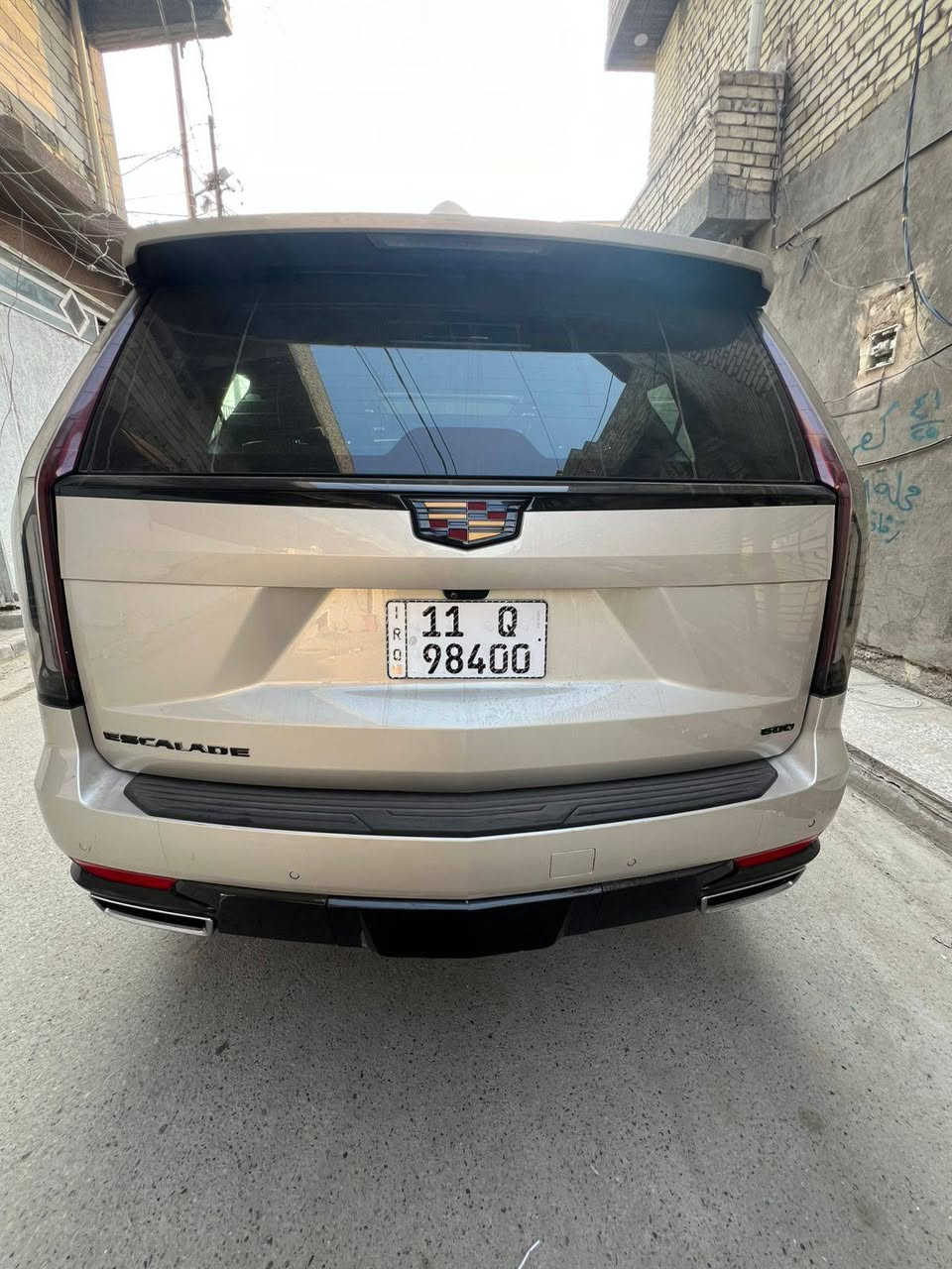 السلام عليكم
كاديلاك اسكاليد للبيع  خليجيه 2021 
اسبرسو معروف مواصفات 
سياره بسمي رقم جديد 
مغلفه PPFبل كامل اصلي
مواصفات سياره 
.جكات 
.فور ويل 
.ابواب شفط 
.نقطة عمياء 
.صندوق شفط 
.شاشه كبيرة 
.كامرة 4k
.دمام صندوق
.تشغيل عن بعد 
36 سماعة AKG
.كاميرات 6
.داتا شو 
.بانوراما 
.جنطة ذكية 
.رادار جانبي و امامي 
.رادار تحديد مسار
.كشن Vib منفصل 
كشنات مساج
.مري شفط 
.ويل 22
.ذاكر ميموري خزن 
.مسنات جلد 
.إنارة محيطية 
.لدات 
.اشاير ترحيب
.حزام ذكي 
.كاميرا وسطية 
.ثلاجة 
السياره ماشيه30 الف كيلو
مكان بغداد 
للاستفسار (***********
***********
