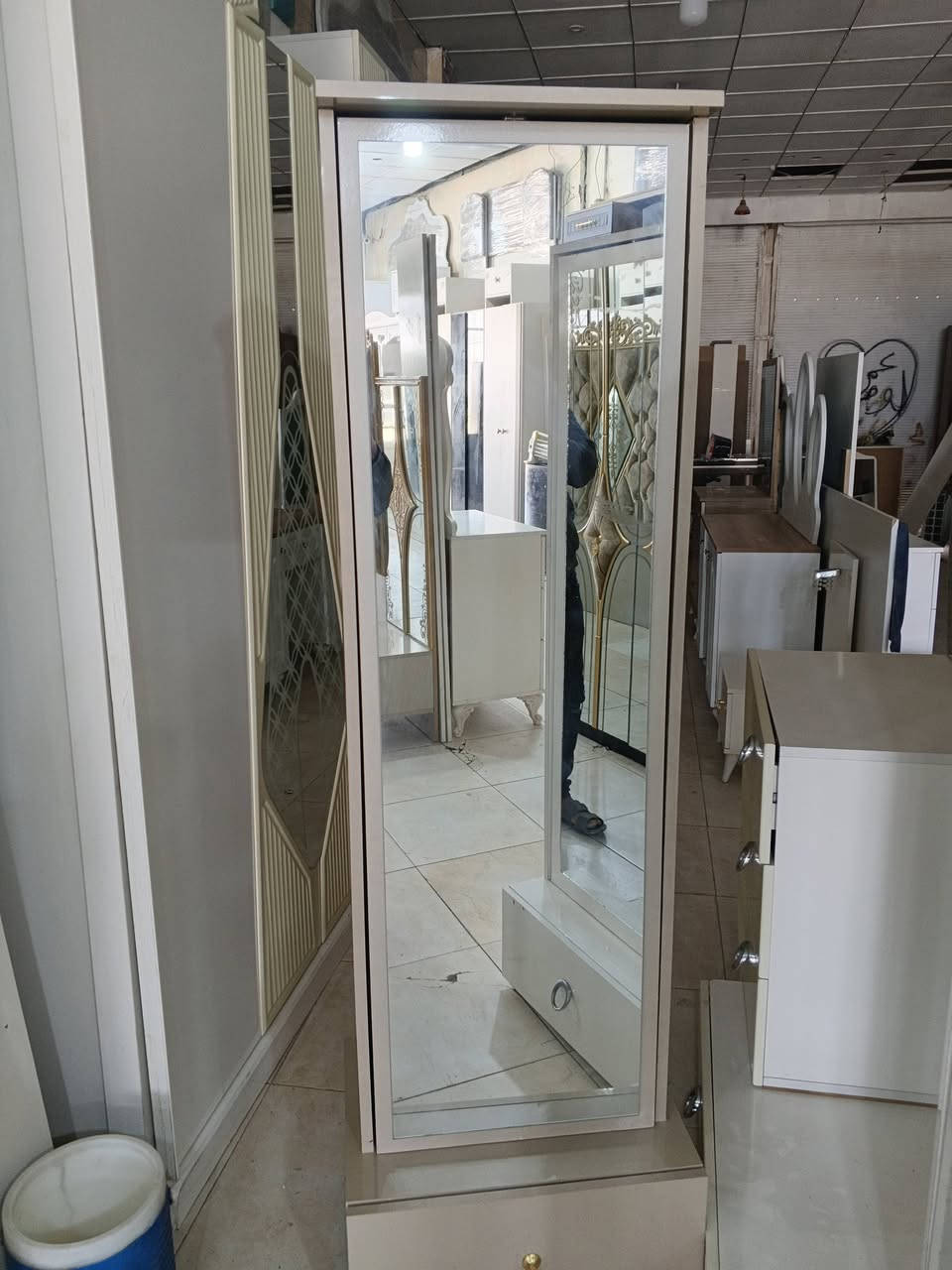 عرفه تركي  9قطع نظافه 100% صبغ حراري درجه أولى 
 8ابواب 2برج و 6كنتور 
*********** النقل و الشد داخل اربيل مجاني
