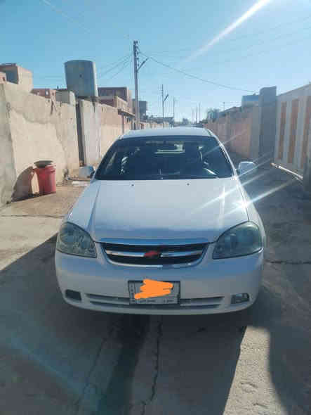 2011
كير عادي 
سياره بأسمي سنويه جديد
كابون بانزيين 
شاشه أصلي داخلها نضيف وخارج موضح بالصور 
بيها جاملق مبدل بدون دواخل
سعر 82 /***********
