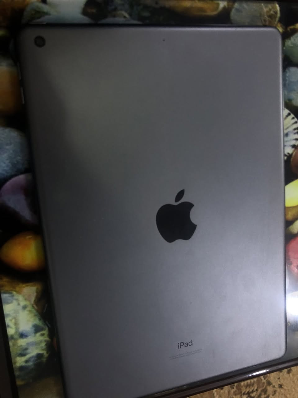 ايباد 8 ذاكره32 بطاريه ما مبدله يطول شحن فقط مبدل كلاسه اصليه طبقه الفوق الشاشه يشغل العاب قويه ويشغل ببجي 60 فريم سلسه وما يكطع وصوت عالي كلش ويفيد لدراسه والتصميم والالعاب رايده ب150 الف وبي مجال بسيط جدا جدا  تواصل هنا او واتساب *********** مو شراي لاتراسل
