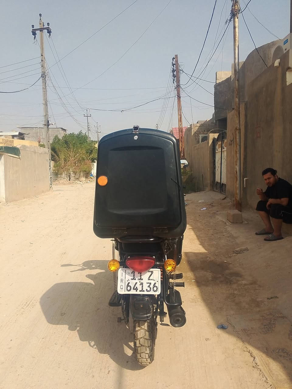 السلام عليكم بوكسر موديل 23 داخله بل 24 دراجه مرقم باسمي تحويل ثاني يوم دراجه جديده  ماشيه 16 الف السعر 2400 مكاني بغداد فلكه حي النصر
‏‪***********‬‏ اتصال 
*********** واتساب 
الشراي يتصل ويدلل
