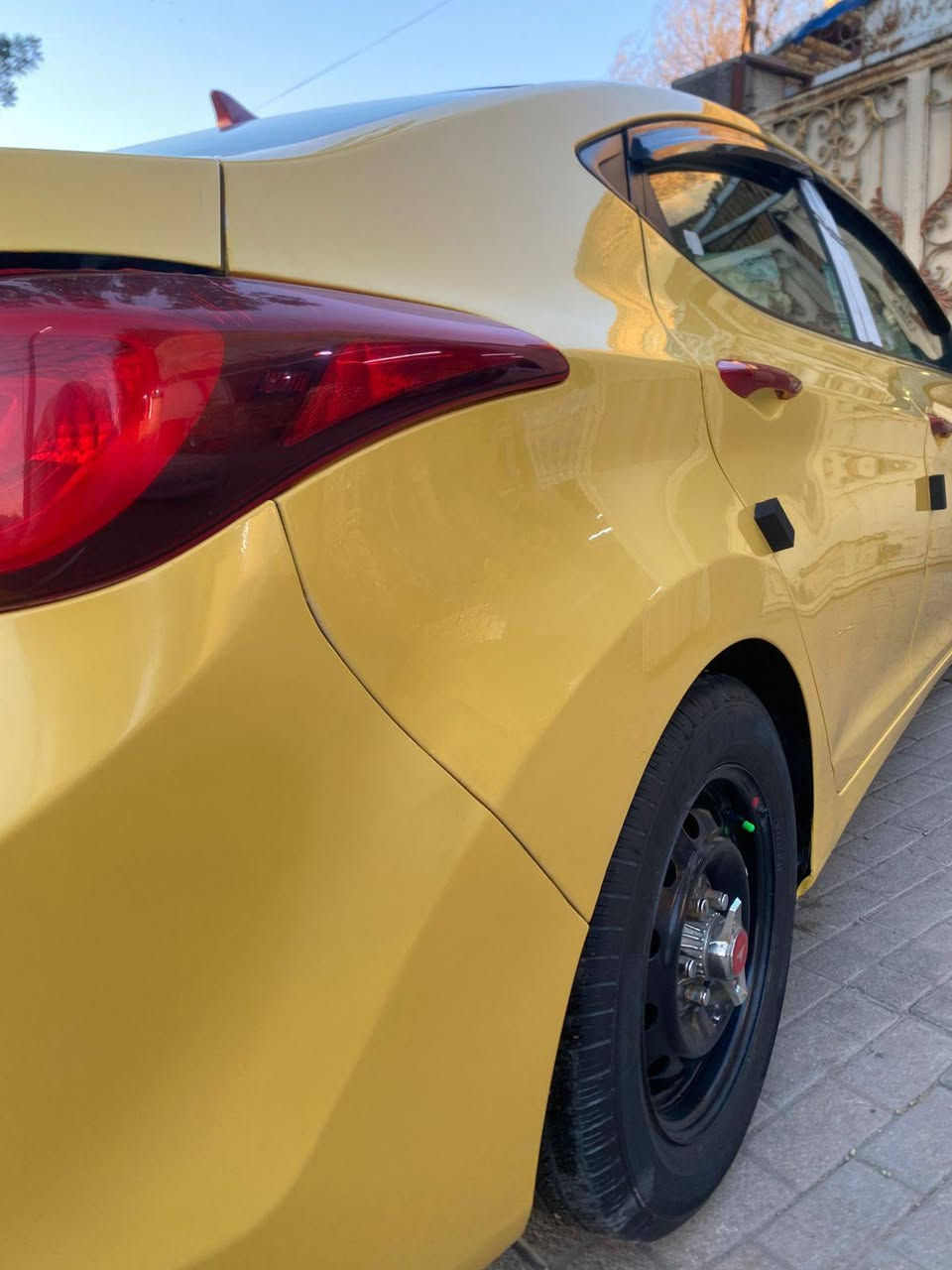 السلام عليكم النتر موديل 2015
السيارة حادث جاملغ السعر 105 بية مجال مكان السيارة بغداد رقم الهاتف ***********
