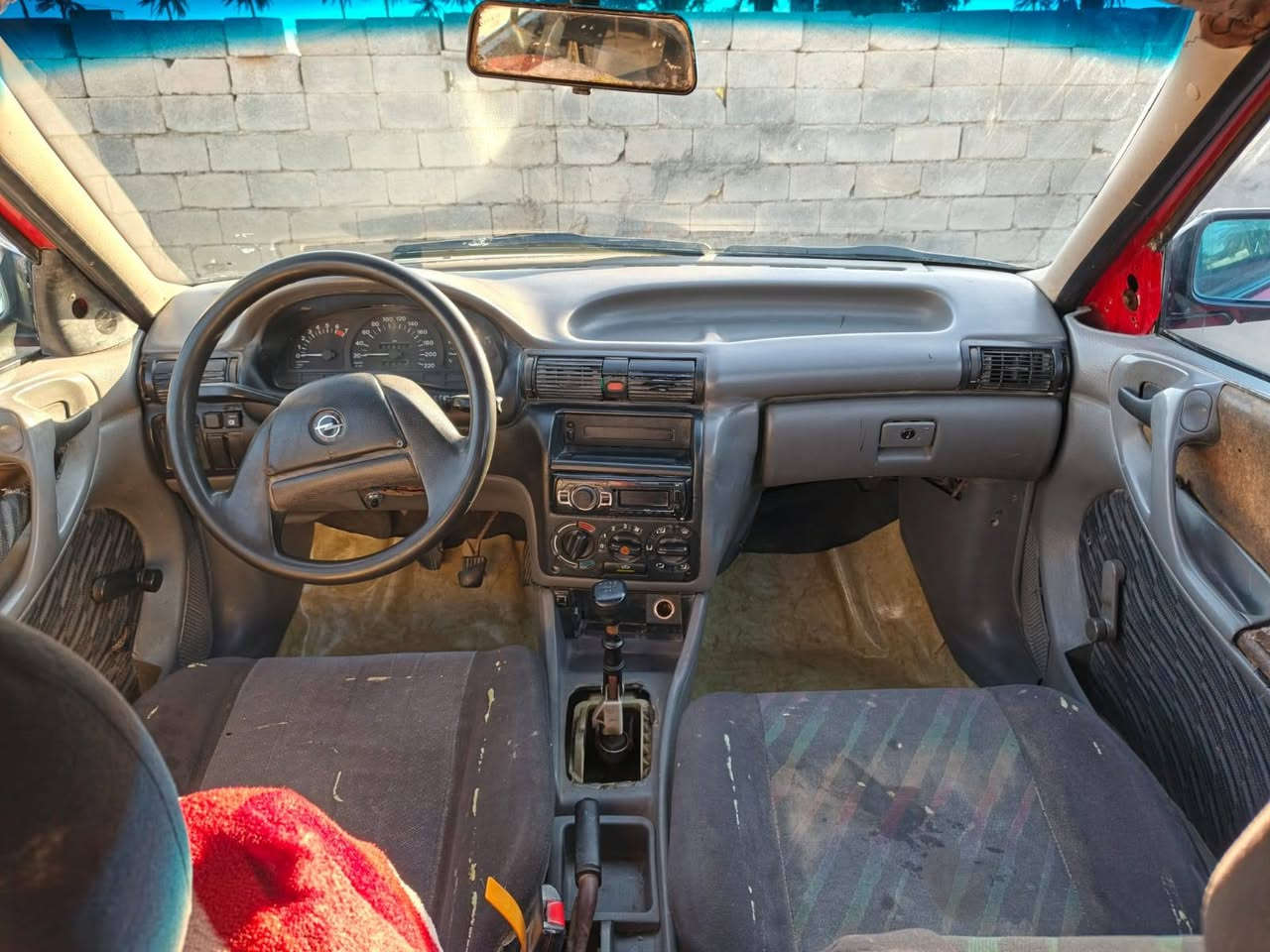 السلام عليكم
اوبل استرا موديل ١٩٩٢ رقم ديالى طرف ثالث شرط الوكاله السياره بسمنه محرك وكير وكهربائيات خير من الله السعر ٢٢ وبيها مجال العنوان بعقوبه ***********
