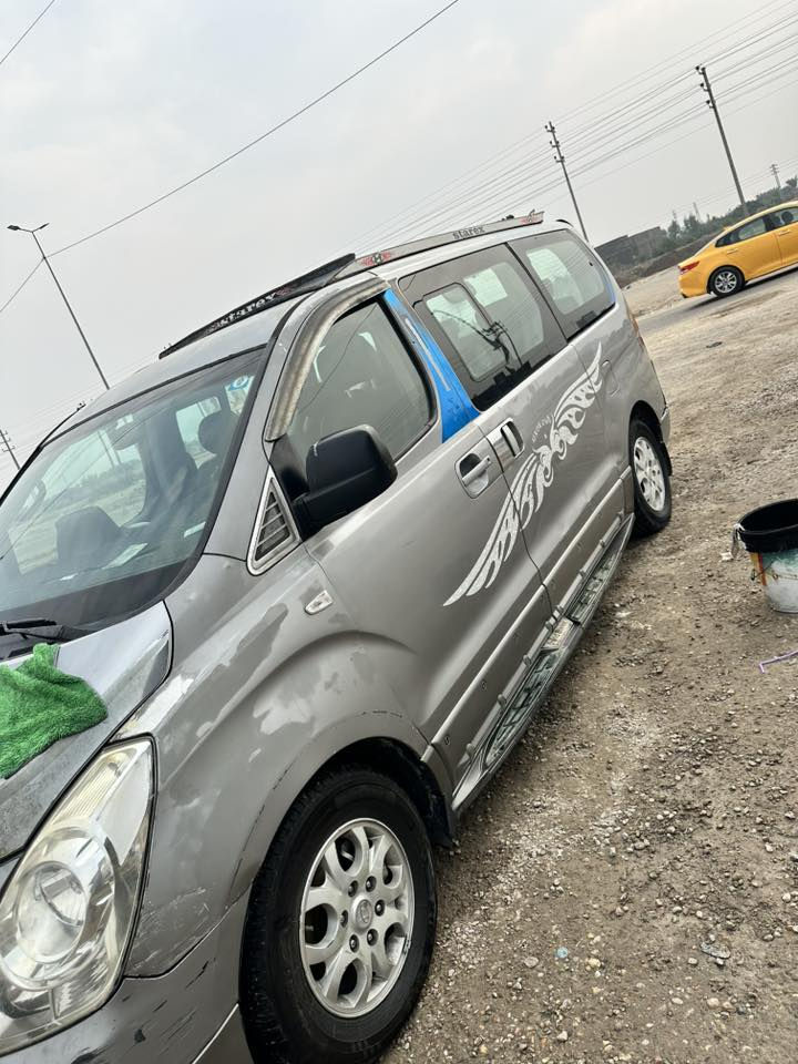 السلام عليكم : ستاركس 2012 مكينة 7  رقم ميسان سنوية 29 باسمي مداور ثاني يوم. /  بيها ضربة بالتكمة من غير كص او تبديل  و مبدل بيبان 2 جهة العبري ابيع غير مكفول  ترهم مراوس ب12/13 / 14 حسب القناعة  مكاني البصرة قضاء المدينة  تفاصيل اكثر اتصل و بالخدمة. غير متواجد على الفيسبوك ***********
