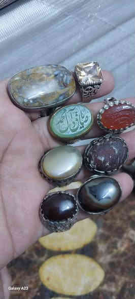 السلام عليكم  مجموعه كامله للبيع 
والسعر خاص او الاتصال  ***********
