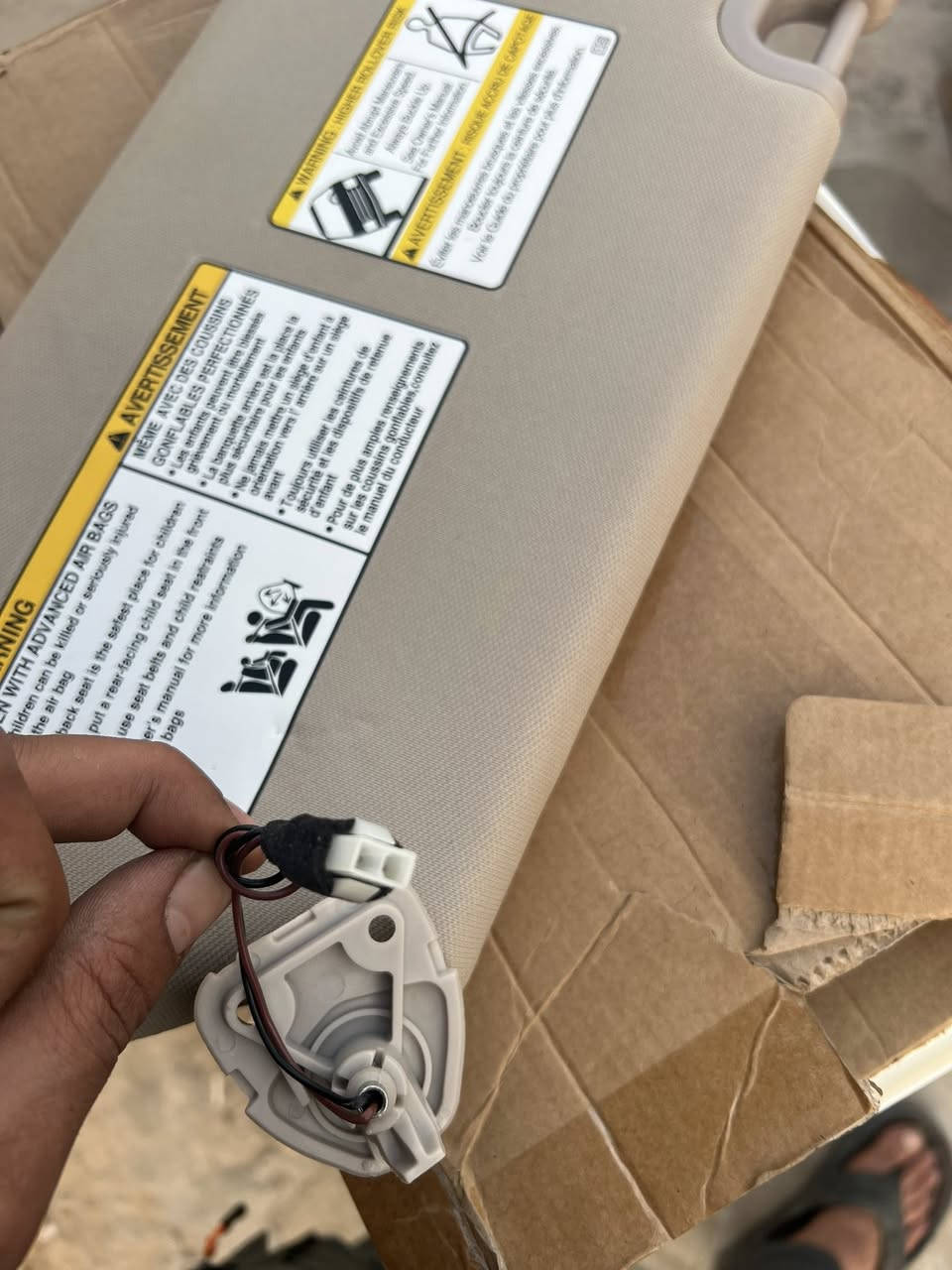 السلام عليكم
مال يا سياره ما اعرف بيها اير باك هم 
15 الف فقط


**إذا كنت صاحب هذا الإعلان وتريد حذفه لأي سبب، رجاءا أرسل رسالة إلى الدعم الفني**