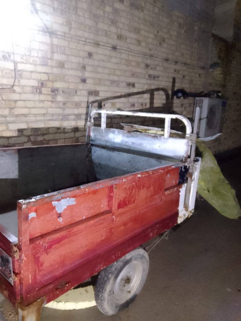 سلام عليكم اخوان ستوته موديل 2009 رقم فحص مؤقت صدامي وسنويه راعيها ما اندله اسويلك مكاتبه مكينه جديده قبل شهرين شادها جديده واضحه كدامكم السعر 1100 مليون وميه وبيها مجال عنواني ميسان الاعماره منطفه حجي حسن الامسيجه رقمي ***********
