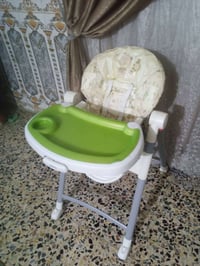 كرسي طعام أطفال • قابل للارتفاع • بغداد شعب