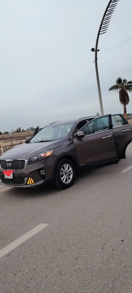 السلام عليكم
سورنتو موديل 2019 شكل 2020 للبيع.. محرك جديد ٢٤٠٠(٤سلندر)

ضررها جاملغ واذا تحب ابعثلك سونارها.. 

سيارة مامتعوب عليها عائلية
7 راكب
اقتصادية بالبنزين

السعر ١٨٣ وبيها مجال قليل... سيارة نظيفة ومرفقة امامكم بمقطع فيديو مصور ايضاََ

مكان/ السيارة بعقوبة اذا تحب تشوفها أكثر بالواقع اهلا بيك

للاستفسار الاتصال على الرقم ***********
