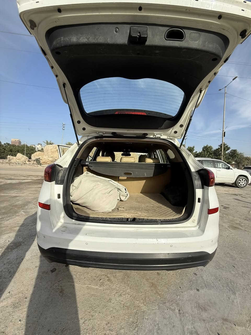 توسان مديل 2019فول موصفات مكفوله كفاله عامه بيه بارد باب سايق رقم نكليزي سنويه 28
***********
