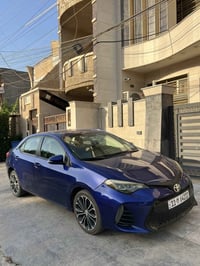 عندي كورلا 2014 S سياره بلاديه انا المالك الاول الها من 2014 من امريكا...