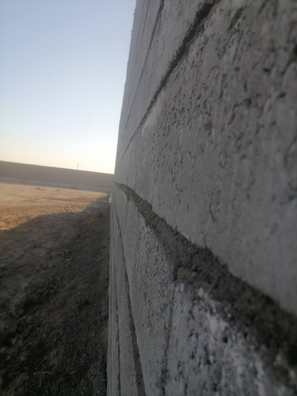 كادر بناء  متفرق حالياً الاتصال بالرقم***********
