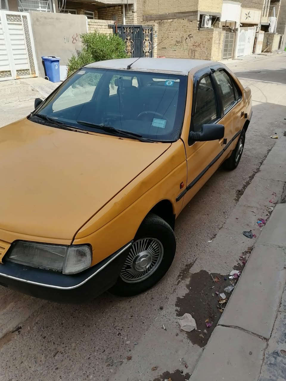 سلام عليكم
بيجو روى سياره موديل 2008سياره خير من الله هزه جديده رقم نكليزي سنويه جديده بسمي الحد 2031سياره كامله تبريد شغال بيه ملاحضات بسيطه مكينه وكير كاملات حماوه ماكو سياره من ايدك للشارع 

سعره 26ورقه وبيه مجال مكان سياره بغداد زعفرانيه 

رقم تليفون ***********بي واتساب
