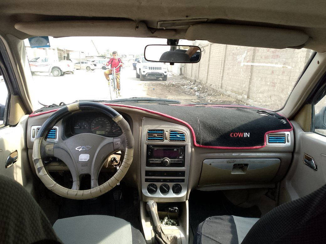 شيري موديل 2013
كير مكينه خير من الله 
كهربائيات شغال كله داخل جديد مدوشم ارضيه و كشنات 
صدر امامي خلفي 80٪
رقم  بغداد  انكليزي جديد بسمي 
٣٥ بيه مجال 
مكان السياره بغداد 
***********
