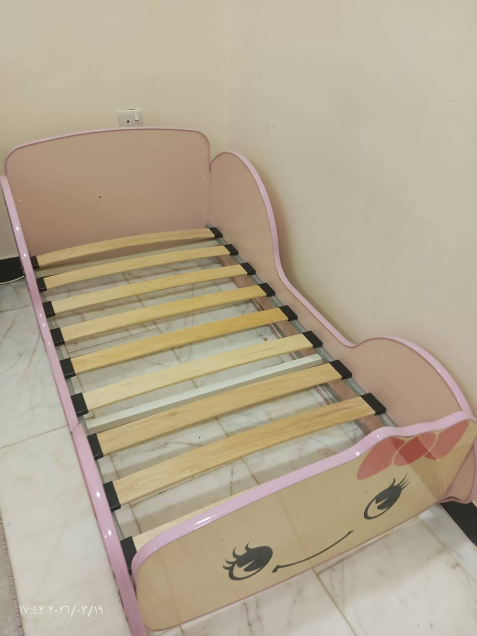 سرير طفل عمر سنه الى 7سنوات جداً نظيف واستعمال قليل ماخذينه ب100 ونبيعه ب75 عنوانه حي المتنزه


**إذا كنت صاحب هذا الإعلان وتريد حذفه لأي سبب، رجاءا أرسل رسالة إلى الدعم الفني**