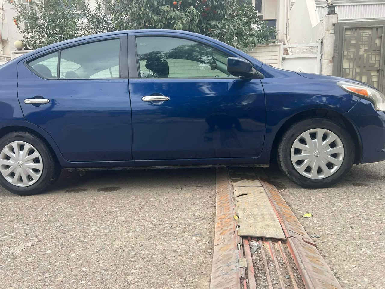 نسيان فيرسا موديل ٢٠١٩ مواصفات sv ضررها جاملغ وباب طرف السايق قطعتين سعر 100 وبي مجال للمزيد والاستفسار *********** كركوك, العراق
