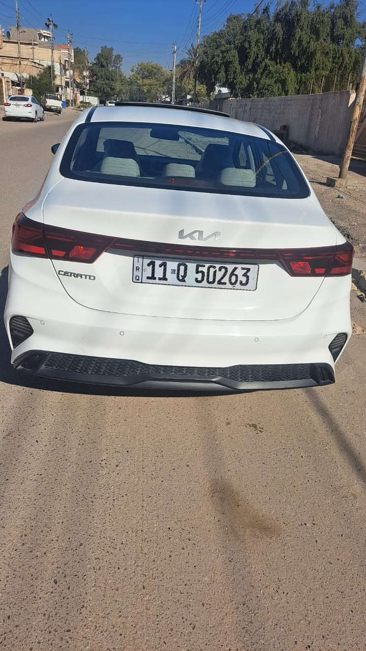 للبيع. كيا سيراتو
خليجي وكالة شركة الدولية 
موديل 2024 
فوول مواصفات 
محرك. 2000 دوش 
سلايت روف 
ويل كب 
تحكمات 
مري شفط 
كتلوكات شركة كاملة مع داخلة ضمان شركة دولية 
عداد 31 فقط 
بسيرة ولعدة كاملة على وضع شركة مانازلة 
مكفولة كفالة عامة صبغ تبديل بارد 
السعر. 18500$ قفل 🔐 من الاخير
العنوان بغدادالبياع 
لاستفسار ‭0787 574 2897‬
