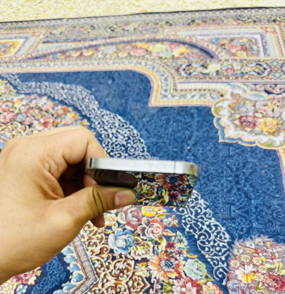 السلام عليكم ايفون 12برو مبدل بطاريه فقط واحده من الكامره واكفه جهاز كلش نضيف وبي ضمان سعر 250 وبي مجال حك جيه ***********
