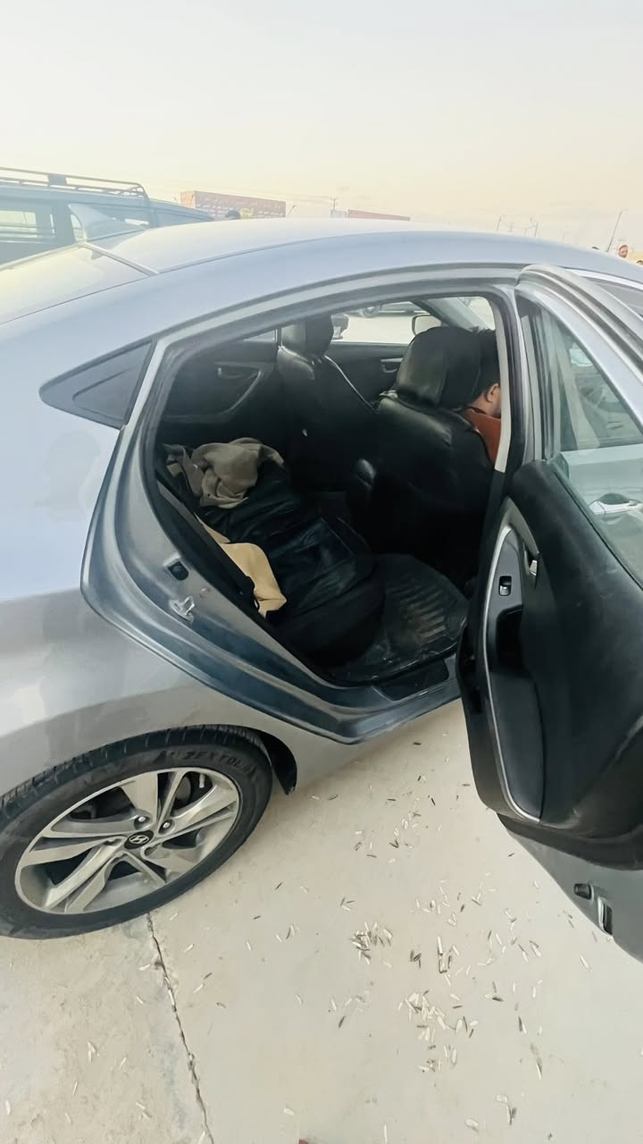 الانتره للبيع 2014وارد امريكي مكينه وكير مكفوله 1800دوش جاهز السياره ماشيه 220 رقم بغداد بسمي سونار مرفوق معه الصور مكان كوت المزاك سعر 115 وبيه مجال مكلف بل نشر خاص مغلق
***********
