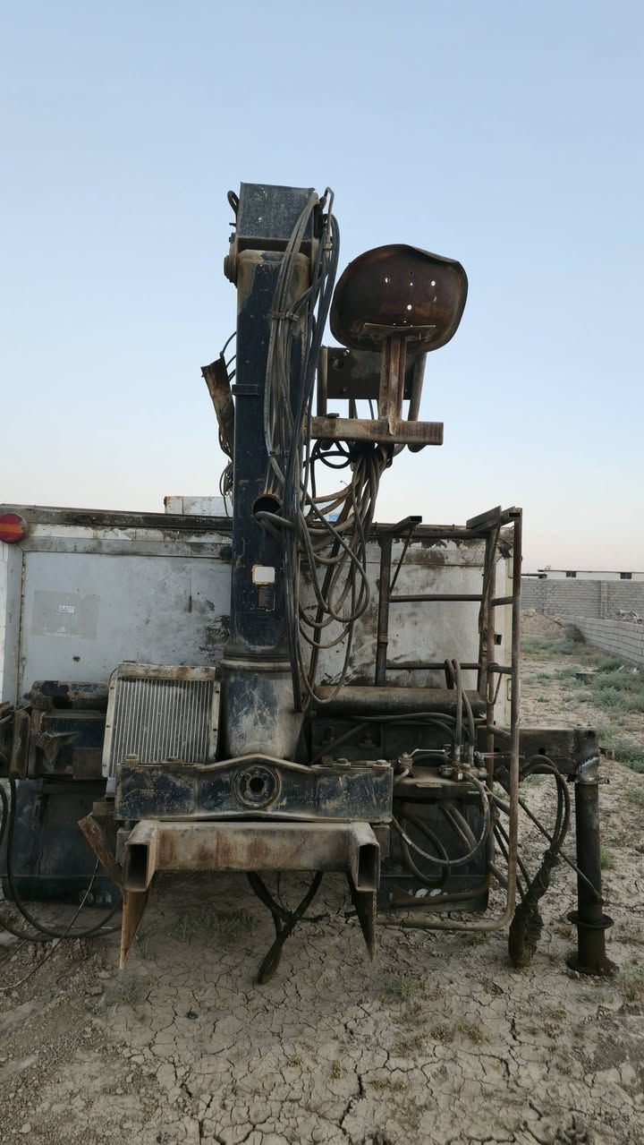 للبيع كرين اطلس4طن+.بدي سطحه مال بلوك طول6ونص/جاهز جيب وشد على شاصي/+تانكي هادروليك/السعر23$ورقه
كرين وبدي وكماشه  ويا جاهزات علشغل
***********
***********
ديالى كنعان
